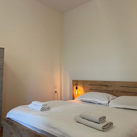 Cane Apartment Emerald Тирана Екстер'єр фото
