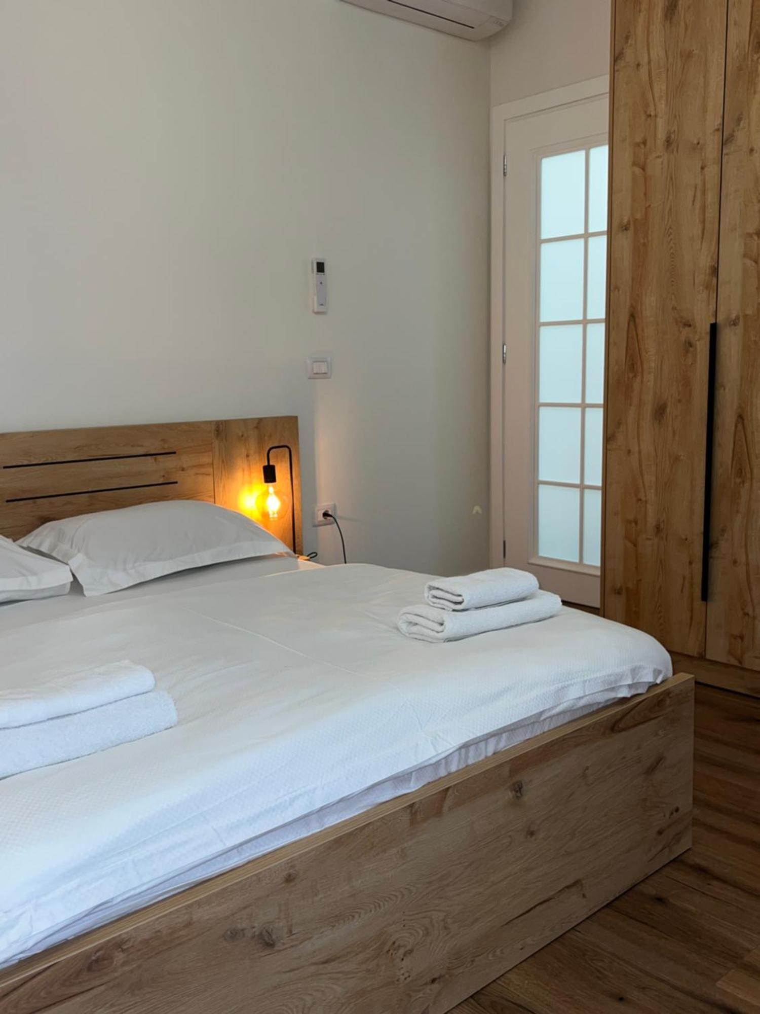 Cane Apartment Emerald Тирана Екстер'єр фото